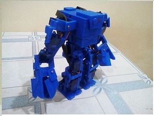 arduino humanoid robot - cancer ms - Free 3d model on creazilla.com